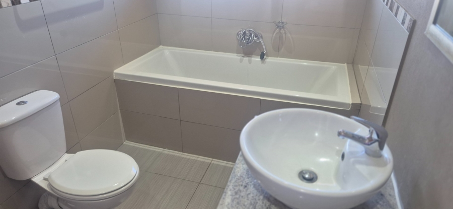 3 Bedroom Property for Sale in Hillside View Free State
